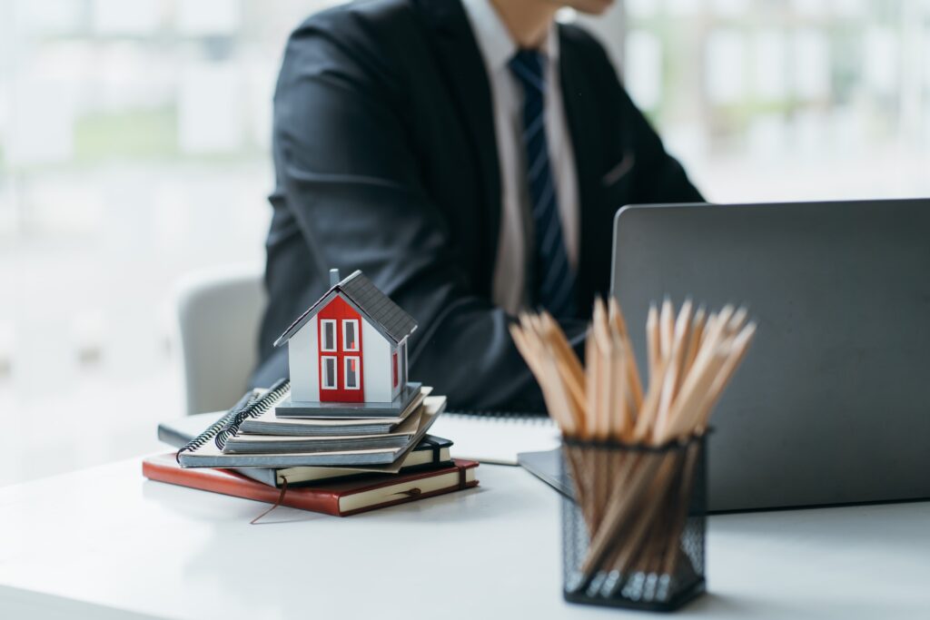 Working with a Local Property Manager Property Management